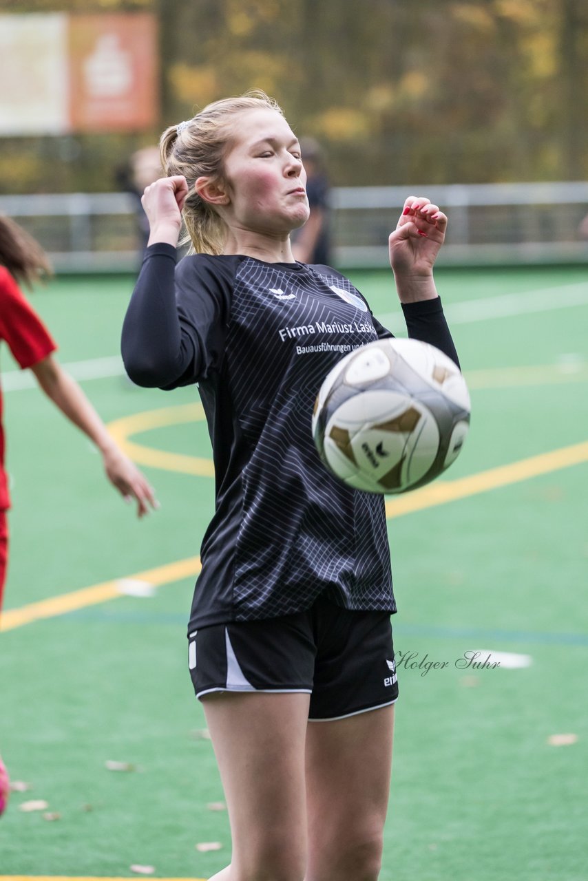 Bild 149 - wCJ VfL Pinneberg - Eimsbuettler TV : Ergebnis: 0:3